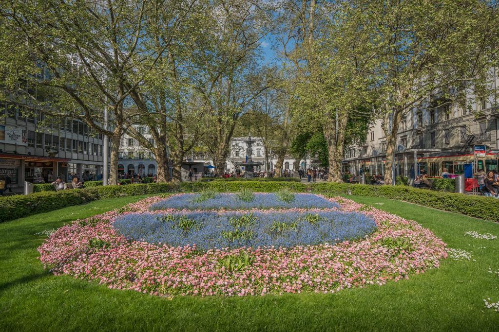 Loewenplatz Apartment Near Station By Airhome Zurich Exterior photo