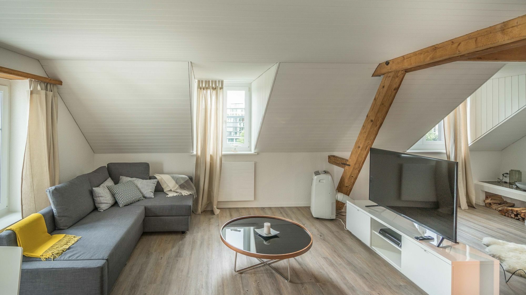 Loewenplatz Apartment Near Station By Airhome Zurich Exterior photo